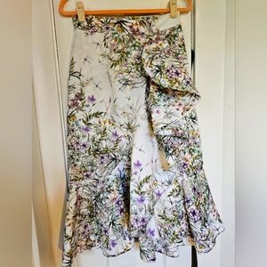 NWOT Antonio Melani Floral Cascading Skirt sz4